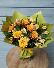 Букет цветов из:  Альстромерии и Розы в Новоалександровске