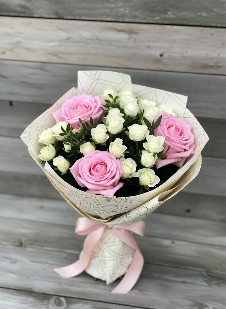Букет цветов из: Розы в Новоалександровске