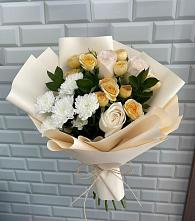 Букет цветов из:  Розы и Хризантемы в Новоалександровске