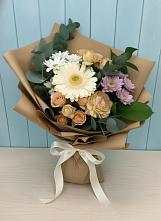 Букет цветов из:  Герберы и Хризантемы в Новоалександровске