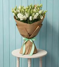 Букет цветов из:  Лизиантусы в Новоалександровске