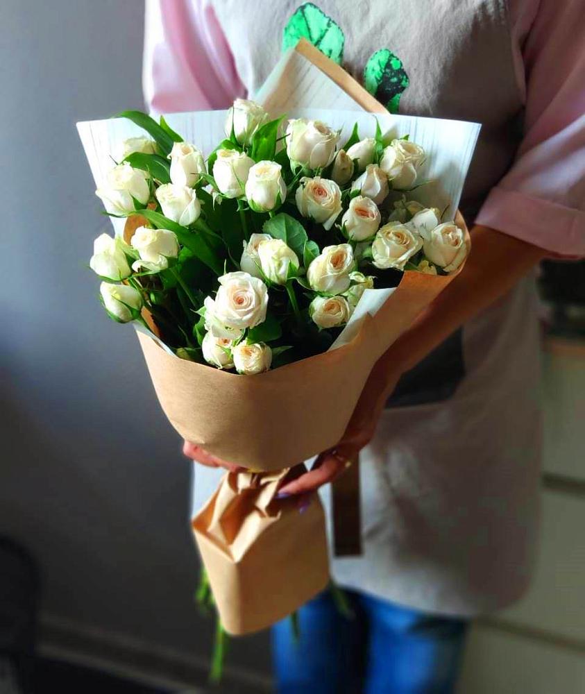 Букет цветов из: Розы в Новоалександровске