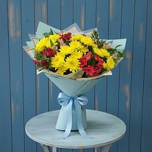 Букет цветов из:  Альстромерии и Хризантемы в Новоалександровске
