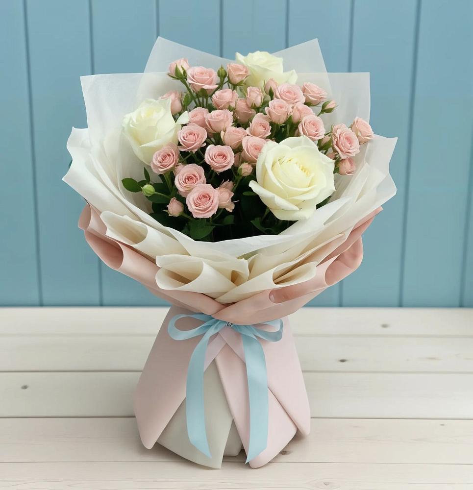 Букет цветов из: Розы в Новоалександровске