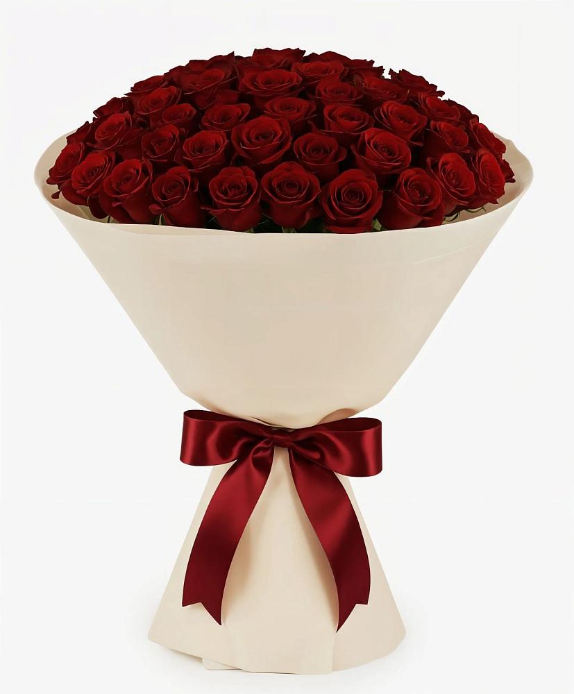 Букет 101 Бордовая роза Блэк Бакарра в Новоалександровске