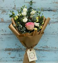Букет цветов из:  Розы и Лизиантусы #REPLACE_PRED# Новоалександровске