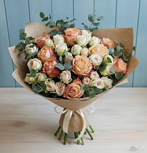 Букет цветов из:  Альстромерии и Розы в Новоалександровске