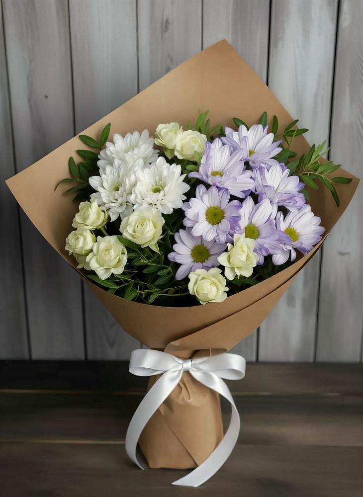 Букет цветов из: Хризантемы и Розы в Новоалександровске